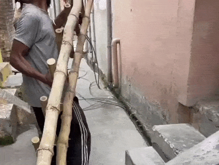 पठानकोट में तारें काटते युवक रंगे हाथ काबू:VIDEO : दूसरा साथी फरार, पिछले 20 दिनों में हुईं 20 चोरियां, जनता में भारी रोष