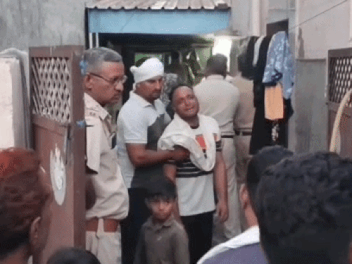 रोहतक के गांव सिंहपुरा में किशोरी ने लगाई फांसी:किराए पर मां के साथ रहती थी मृतका, सहेली व मौसी के साथ हुई कहासुनी