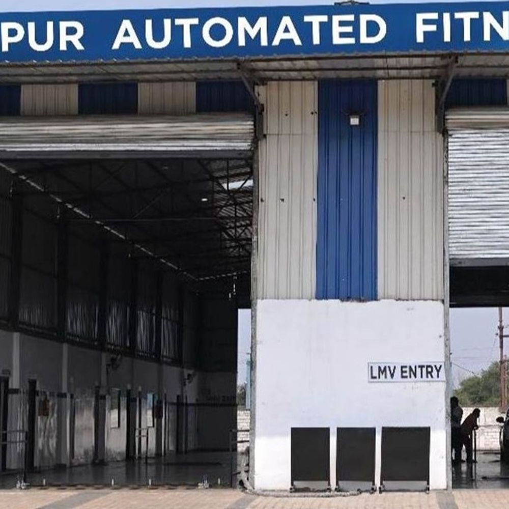 चंडीगढ़ का पहला ऑटोमेटेड व्हीकल इंस्पेक्शन सेंटर अटका:14 करोड़ की बिल्डिंग तैयार, मशीनें नहीं लगीं; 15 साल पुराने वाहनों के होंगे टेस्ट