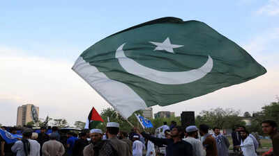 Pakistan’s public money a privilege? World Bank report reveals stark fiscal faultlines