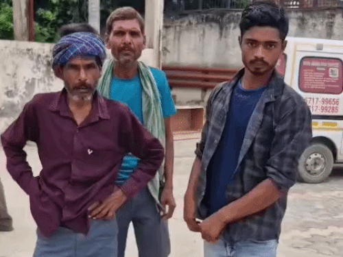 करनाल सड़क हादसे में दो मजदूरों की मौत:तीसरा घायल,बाइक सवार तीनों दोस्तों को तेज रफ्तार कार ने मारी टक्कर