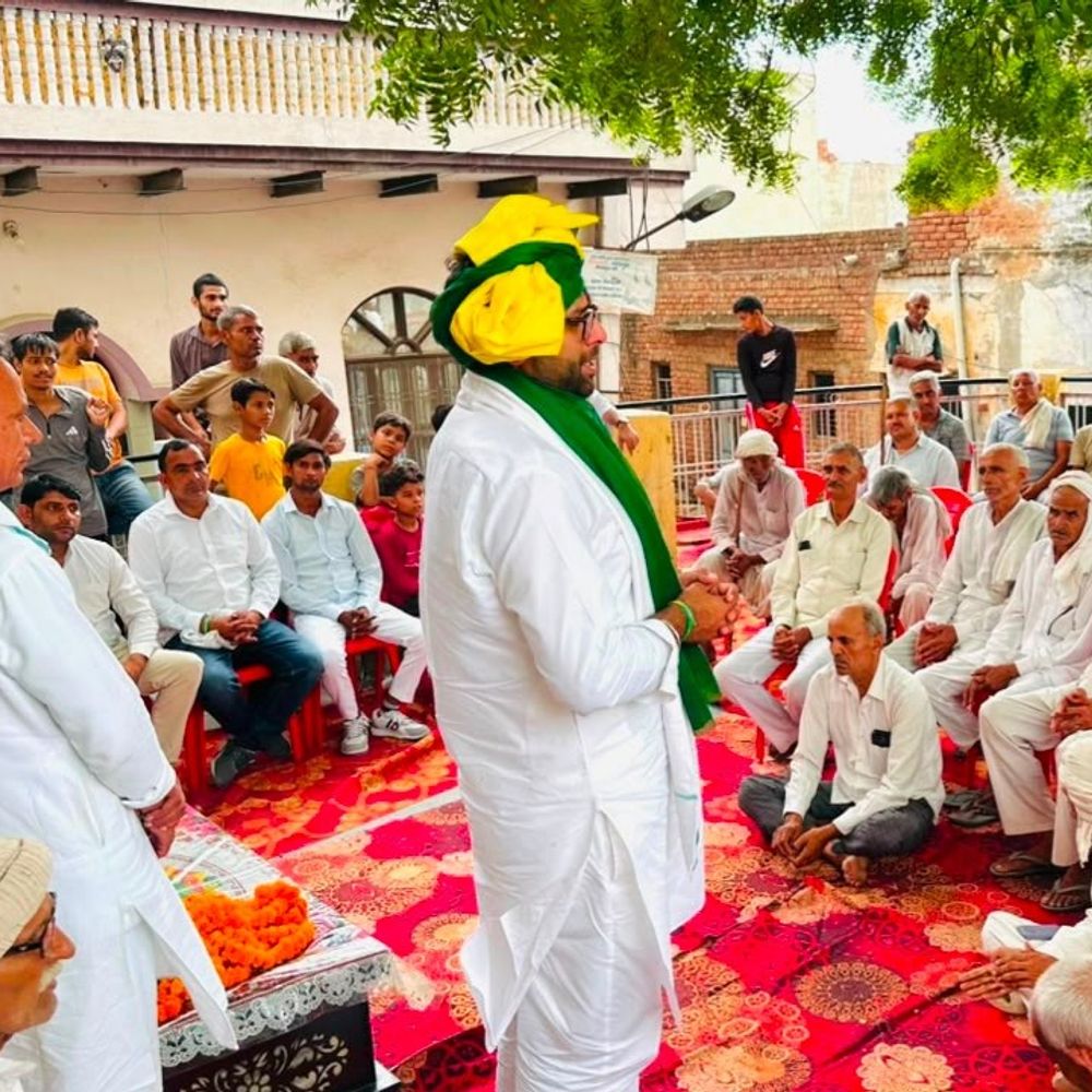 दिग्विजय चौटाला ने कानून व्यवस्था पर उठाए सवाल:पलवल में बोले-जनता सरकार की नीतियों से त्रस्त, जन-जन अभियान के तहत गांवों का दौरा किया