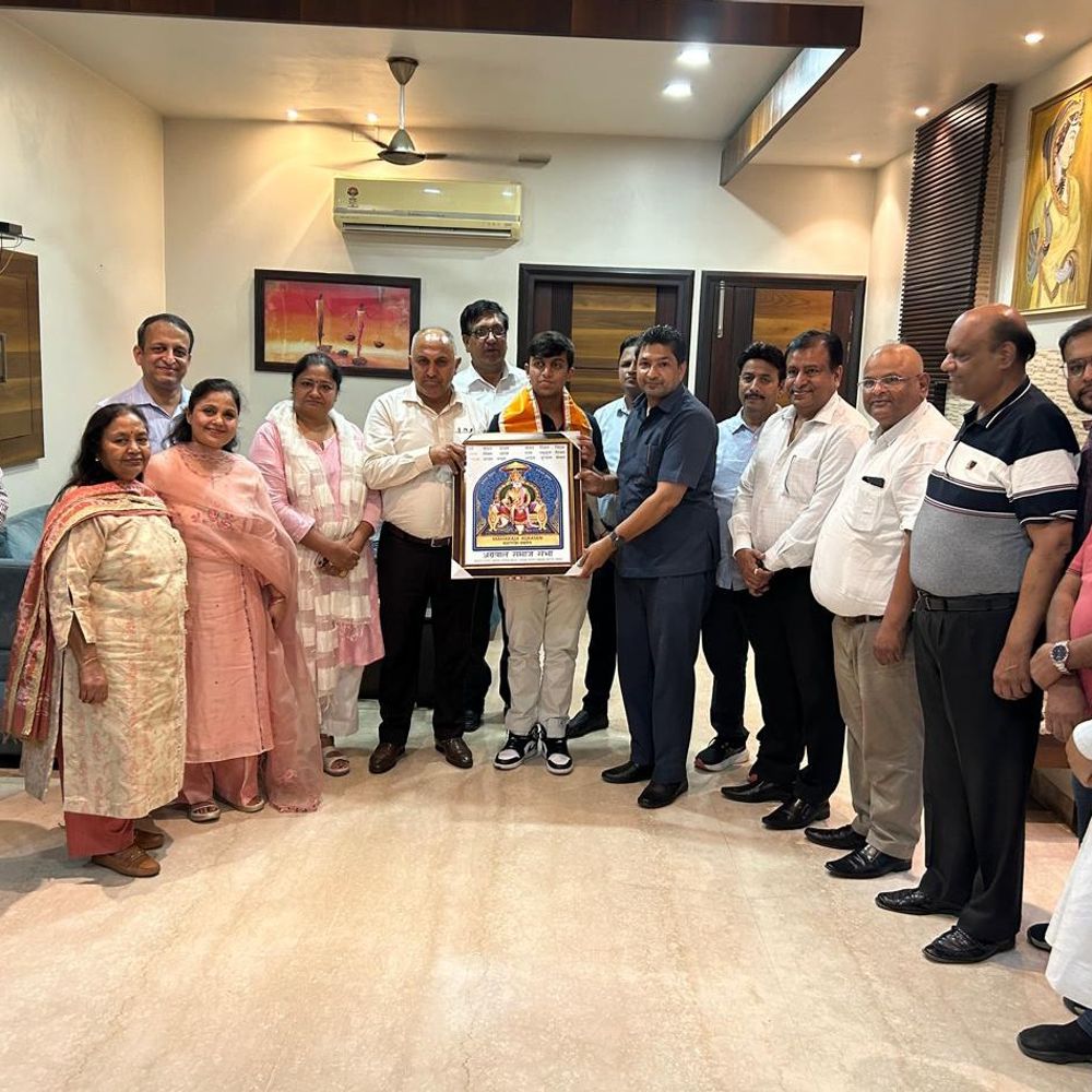 Moga Agrawal Samaj Sabha Honours NEET 2026 Topper Aryan Gupta
