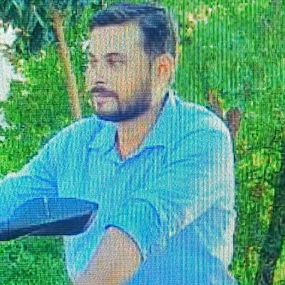 लुधियाना में रेलवे क्वार्टर से मिला कर्मचारी का शव:4-5 दिन पुरानी लाश, कमरे से आ रही थी बदबू, पुलिस जांच में जुटी