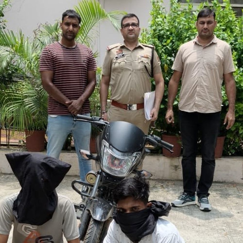 करनाल में प्रोडक्शन वारंट पर दो वाहन चोर काबू:एक बाइक बरामद, नशे और जल्दी पैसे के लिए करते थे चोरी