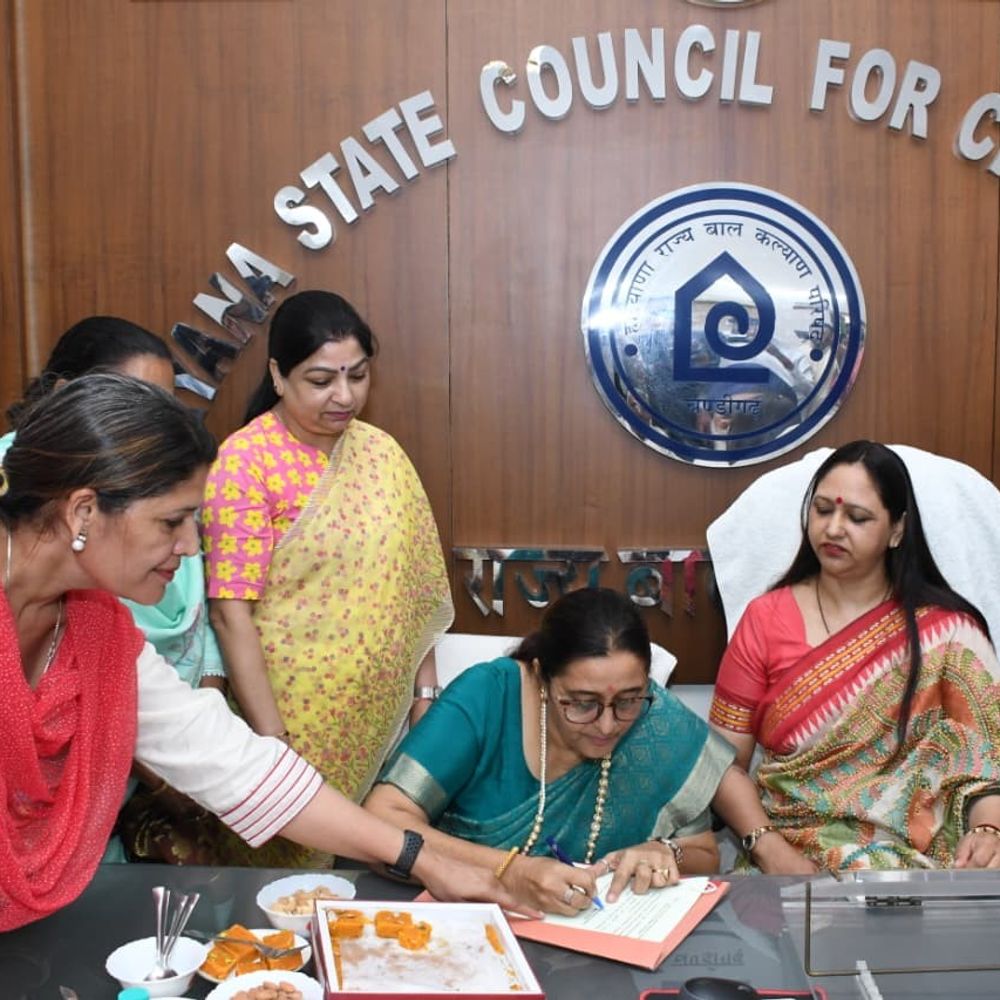 हरियाणा बाल कल्याण परिषद की महासचिव बनीं मीना कंबोज:चंडीगढ़ में संभाला पदभार, बोलीं- बच्चों के स्वास्थ्य एवं शिक्षा पर फोकस
