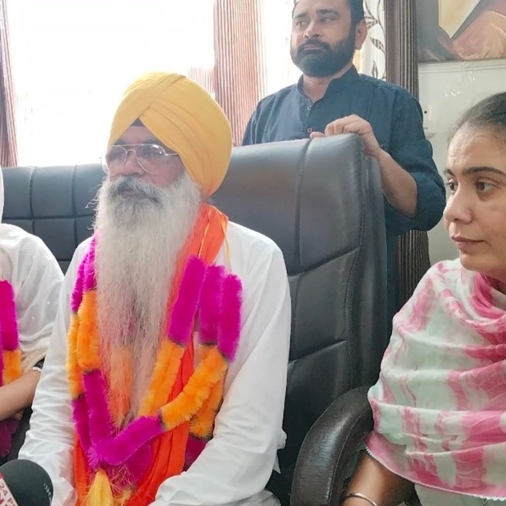 अवतार सिंह तारी ने संभाला भवानीगढ़ प्रेसिडेंट का पद:म्युनिसिपल काउंसिल में ली शपथ, MLA नरिंदर कौर ने नई जिम्मेदारी संभालने पर दी बधाई