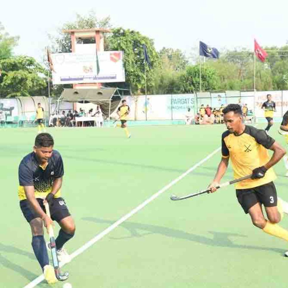 जम्मू फ्रंटियर ने पंजाब को 5-0 से हराकर जीती ट्रॉफी:जालंधर में BSF अंतर-फ्रंटियर हॉकी चैंपियनशिप; फारूकी ने विजेता टीम को दिया पुरस्कार