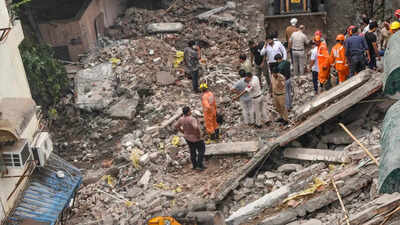 Delhi’s Rohini building collapse: Amid panic, 2 pulled out of debris alive | Delhi News