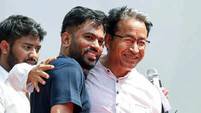 abhijeet-dipke-claimed-that-activist-sonam-wangchuk-had-agreed-to-end-his-indefinite-hunger-strike-after-repeated-requests-from-fellow-protesters.jpg