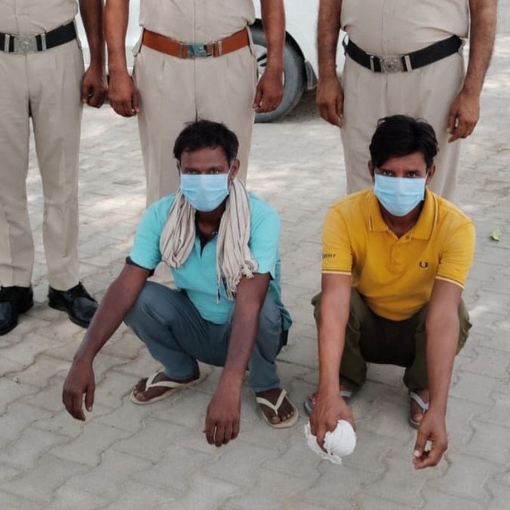 हांसी में चोरी और मारपीट के 3 आरोपी काबू:3 मोबाइल बरामद, पुरानी रंजिश में घर में घुसकर हमला