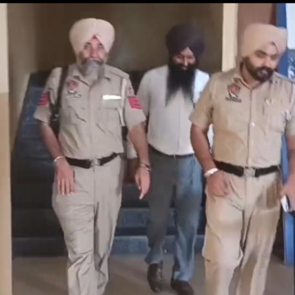 लुधियाना स्कूल में फायरिंग की सूचना से हड़कंप, छात्र घायल:पुलिस-सीआईए पहुंची, प्रबंधन बोला- एयर गन से शूटिंग के दौरान लगा छर्रा
