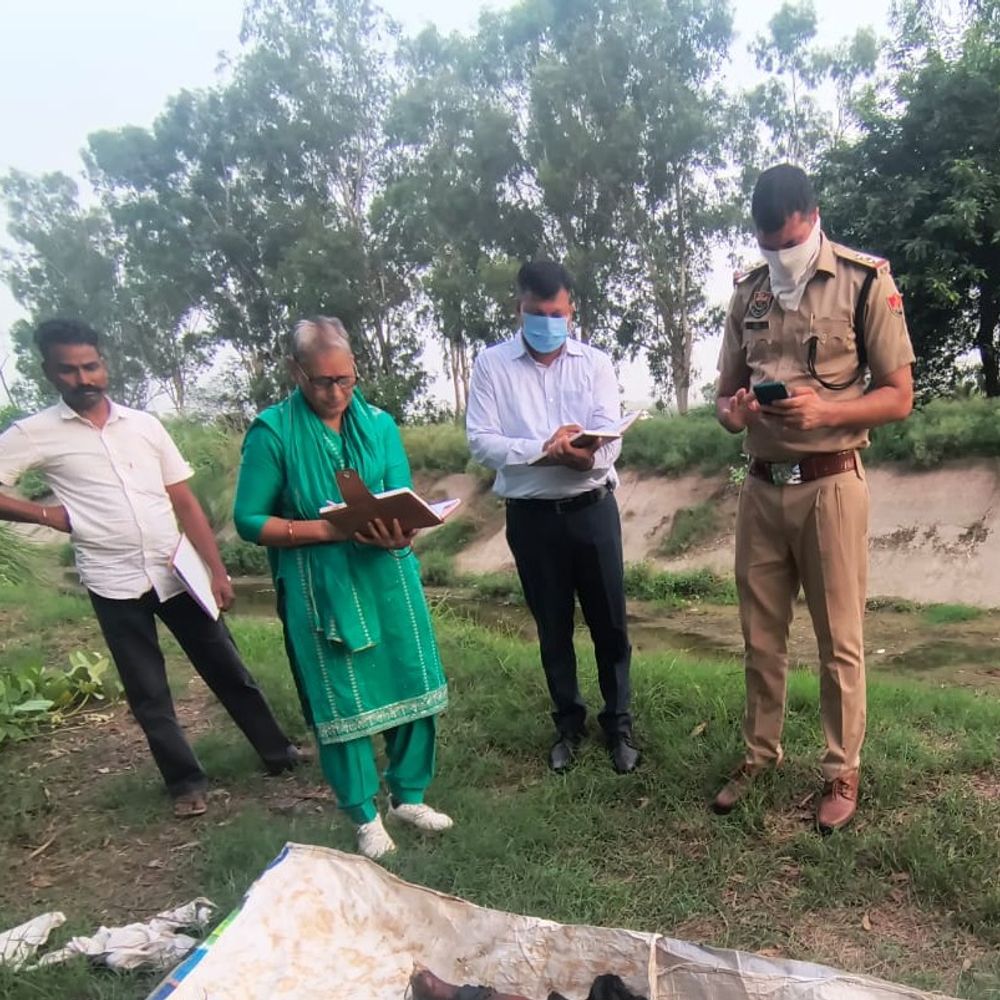 सांपला में चाकू मारकर महिला की हत्या:चार दिन पहले हुई लापता, पुलिस को प्रेम प्रसंग का शक, आरोपी को हिरासत में लिया