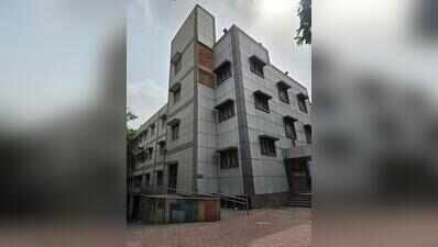 Police help homeless kids find safe roof at night | Delhi News