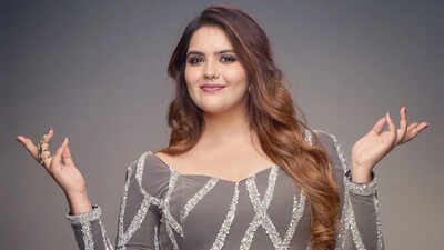 Anjali Anand: ‘Dhamaal 4’ actress Anjali Anand opens up about her memorable first interaction with Riteish Deshmukh | Hindi Movie News