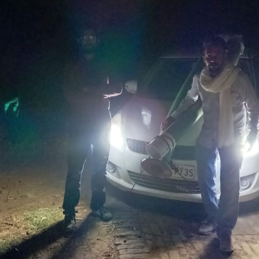 अबोहर में नहर से पानी चोरी पर कार्रवाई:रात की छापेमारी में अवैध पाइप जब्त, विभाग ने दी सख्त चेतावनी