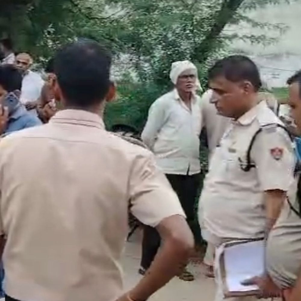सोहना में करंट से छह भैंसों की मौत:खेत में लगी लोहे की जाली की चोट में आई, चरा कर घर लौट रहा था पशुपालक