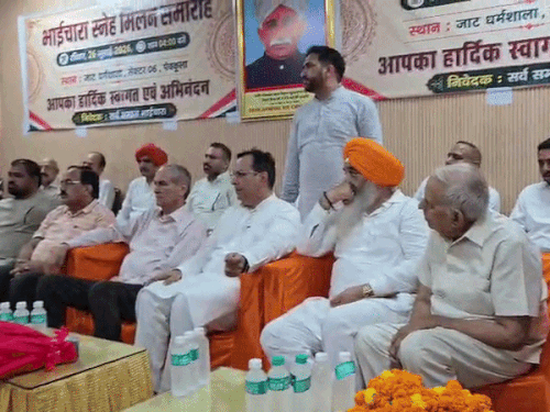 कैप्टन अभिमन्यु बोले-राजनीति ने समाज का वीभत्स रुप दिखाया:अब समाज जोड़ने की पहल की; पंचकूला में मिलन समारोह में पहुंचे
