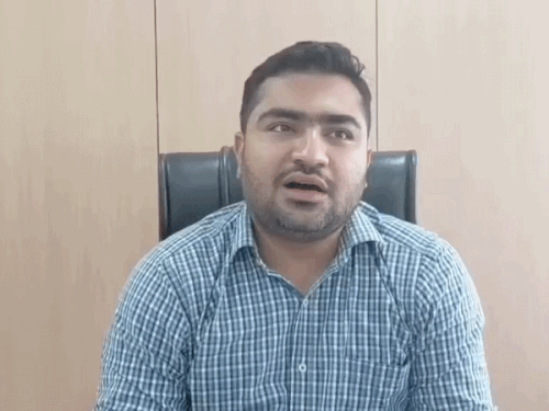 यमुना की तलहटी में बने अवैध निर्माणों पर चलेगा बुलडोजर:कोर्ट की स्टे वालों पर नही होगी कार्रवाही, बाढ़ के समय जान का खतरा