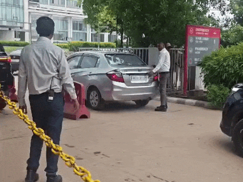 गुरुग्राम में भर्ती वांगचुक ने अनशन तोड़ा:मेदांता पहुंचे जेपी नड्डा और जितेंद्र सिंह से मुलाकात के बाद लिया फैसला