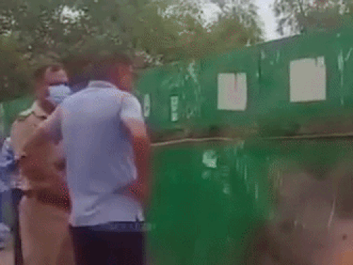 पंचकूला-चंडीगढ़ बॉर्डर पर नाले में मिला व्यक्ति का शव:राहगीरों ने पड़ा देखा; डेडबॉडी की नहीं हो सकी पहचान