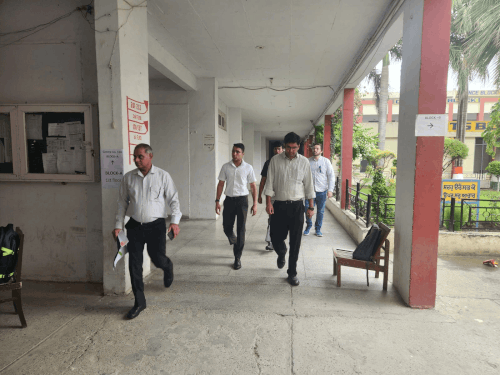 करनाल में 6,028 अभ्यर्थियों ने दी एडीए परीक्षा:39 केंद्रों पर हुई स्क्रीनिंग, 5,876 अभ्यर्थी रहे गैरहाजिर, डीसी ने किया निरीक्षण