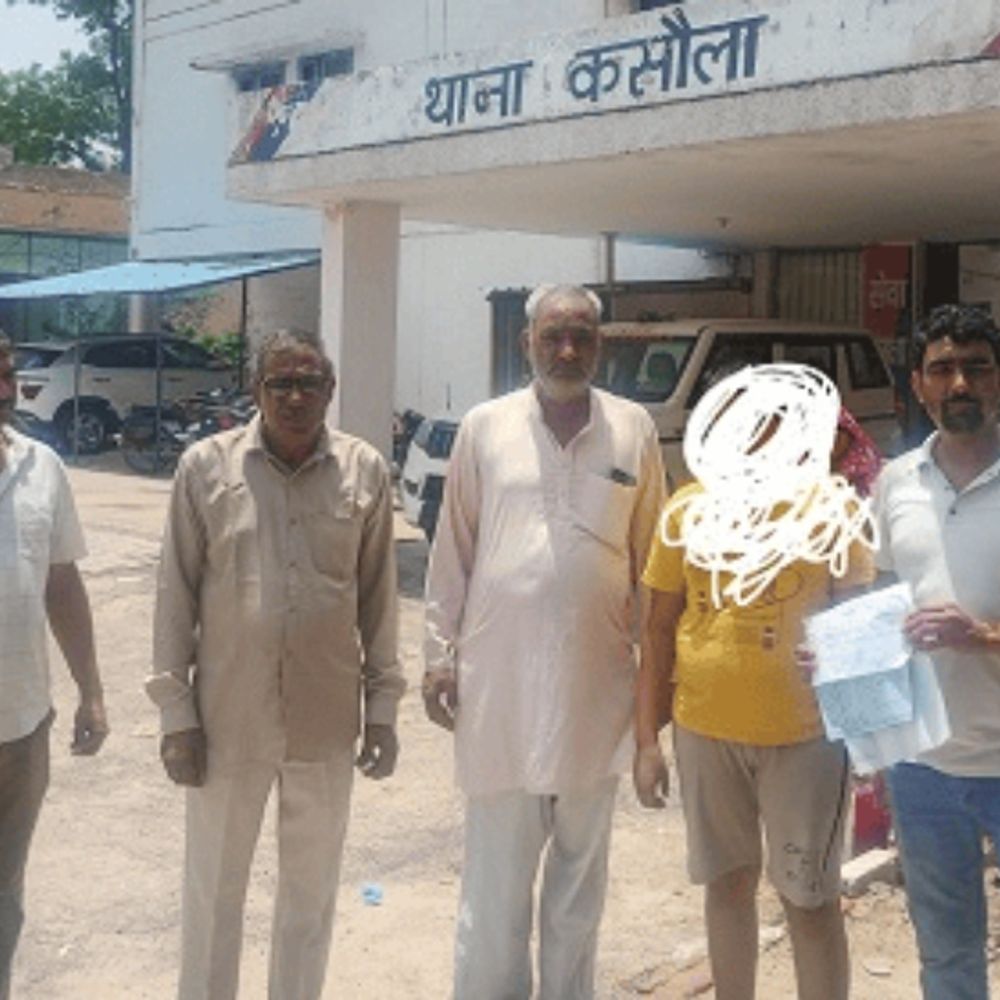 स्कूल टीचर पर 8वीं के छात्र को पीटने का आरोप:रेवाड़ी में परिजन बोले-डंडे से पीटा, शिकायत लेकर गए तो प्रिंसिपल के बेटे ने धमकी दी