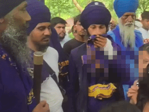 लुधियाना- पार्क में मां-बेटी के डांस पर निहंगों को एतराज:ड्रेसिंग सेंस पर जताई आपत्ति, लड़की हाथ जोड़कर माफी मांगती रही; निहंग बोले-अश्लीलता फैलाने नहीं देंगे