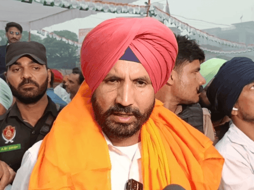 राहुल गांधी के सामने पंजाब की रिपोर्ट पेश करेंगे खड़गे:आज हो सकती है मीटिंग; बघेल हाईकमान को सौंप चुके हैं रिपोर्ट, चन्नी खेमा कर सकता है दिल्ली कूच