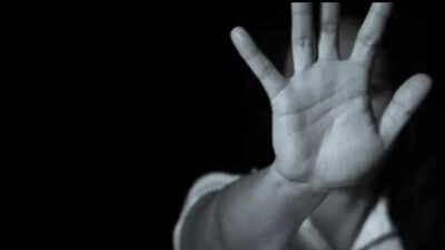 father-rapes-14-year-old-daughter-in-jahangirpuri-when-mother-brother-step-out-representative-image.jpg