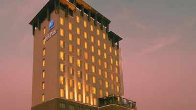 Black oil, infestation, fungal growth, veg-non-veg mix-up: FSSAI suspends Delhi hotel’s license | Delhi News