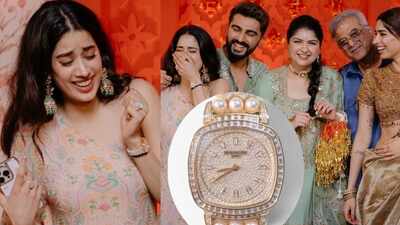 janhvi-watch.jpg
