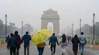 Monsoon reaches Delhi, cooler weather as IMD issues yellow alert | Delhi News