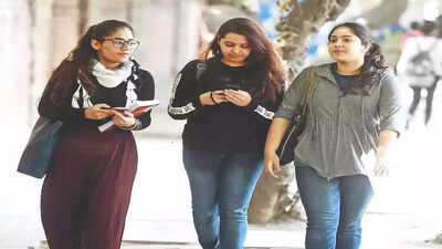 Mumbai University draws flak for using ‘AI-based technologies’ for creating study material content