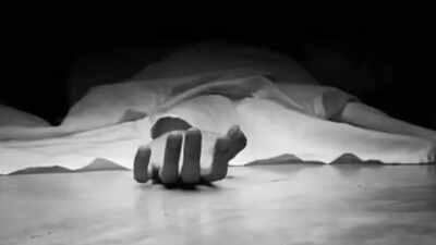 12-year-old Delhi schoolgirl dies in bus-e-rickshaw collision near Majlis Park Metro Station | Delhi News