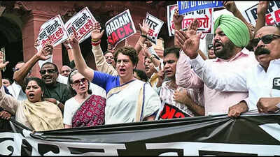 Opposition Congress: Opposition to take on government in Parliament over police action against protesting student | India News