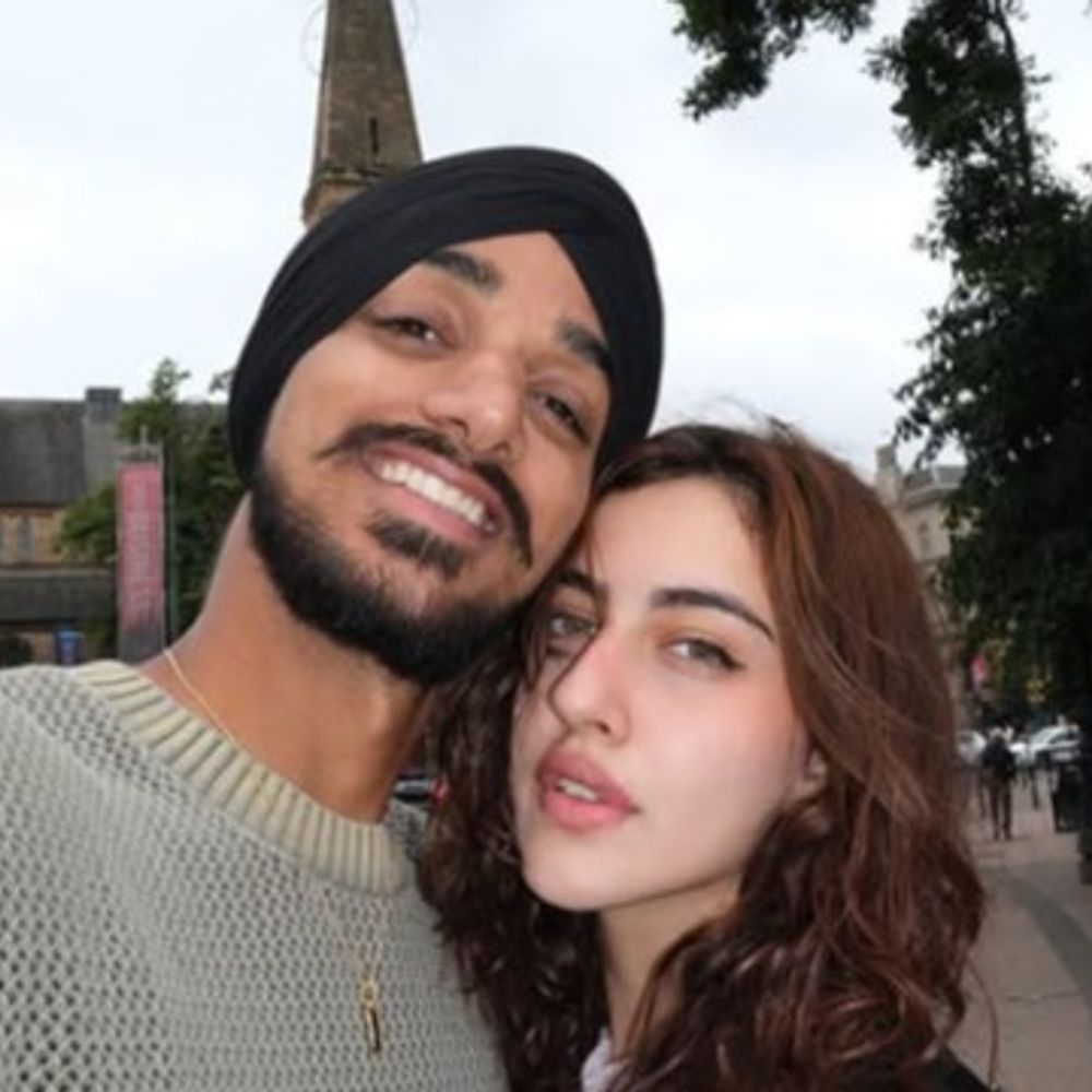 Cricketer Shares My Person Photo