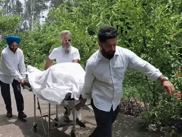 मीटर से छेड़छाड़ के विवाद में हुई मनपिंदर की हत्या:बटाला में पड़ोसी ने भाई के सामने की वारदात; सीने में उतार दीं 6 गोलियां; आरोपी दंपती गिरफ्तार