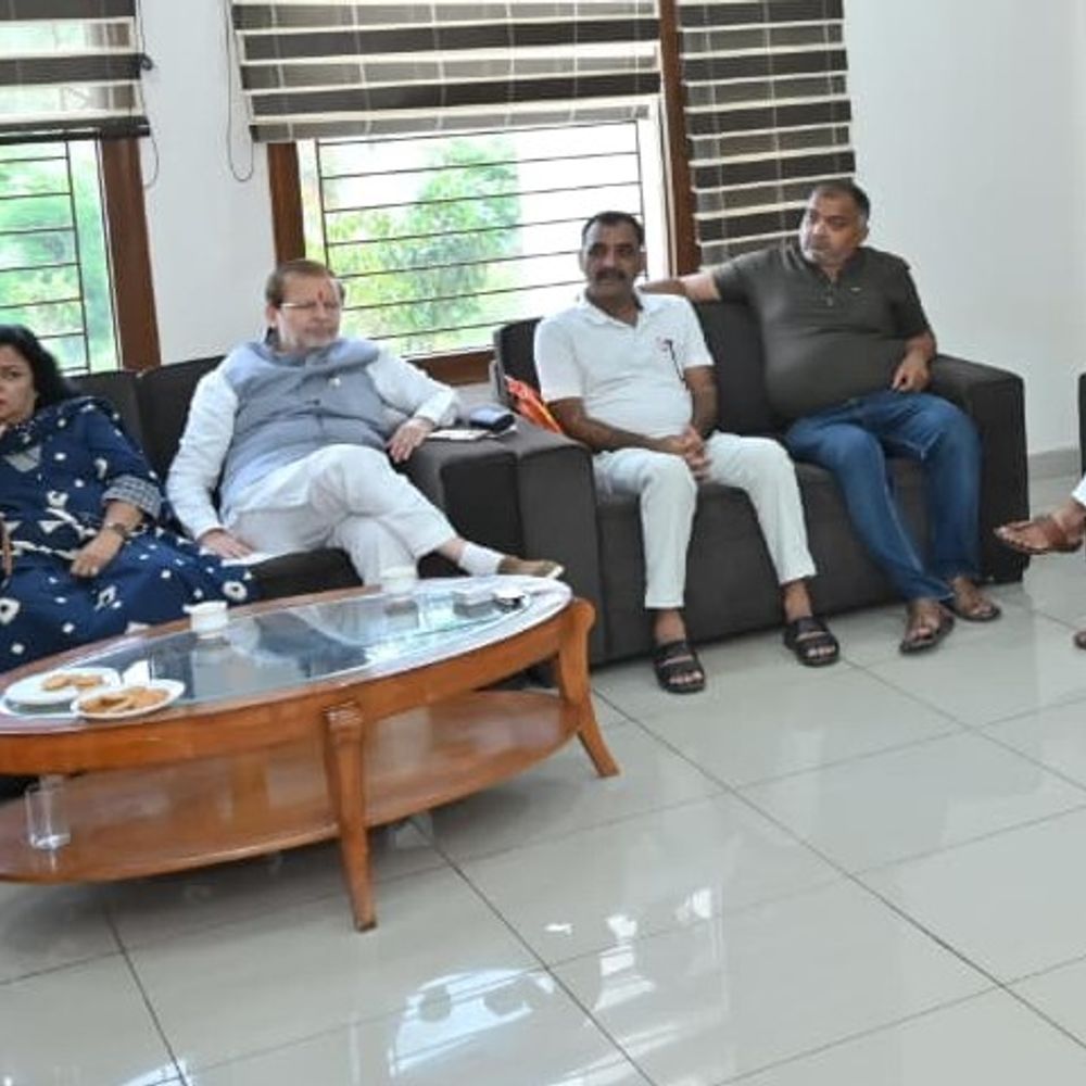 17 जुलाई को जींद पहुंचेंगे पीएम मोदी:देश की पहली हाइड्रोजन ट्रेन को दिखाएंगे झंडी; मंत्री अरविंद ने कार्यकर्ताओं के साथ बनाई रणनीति