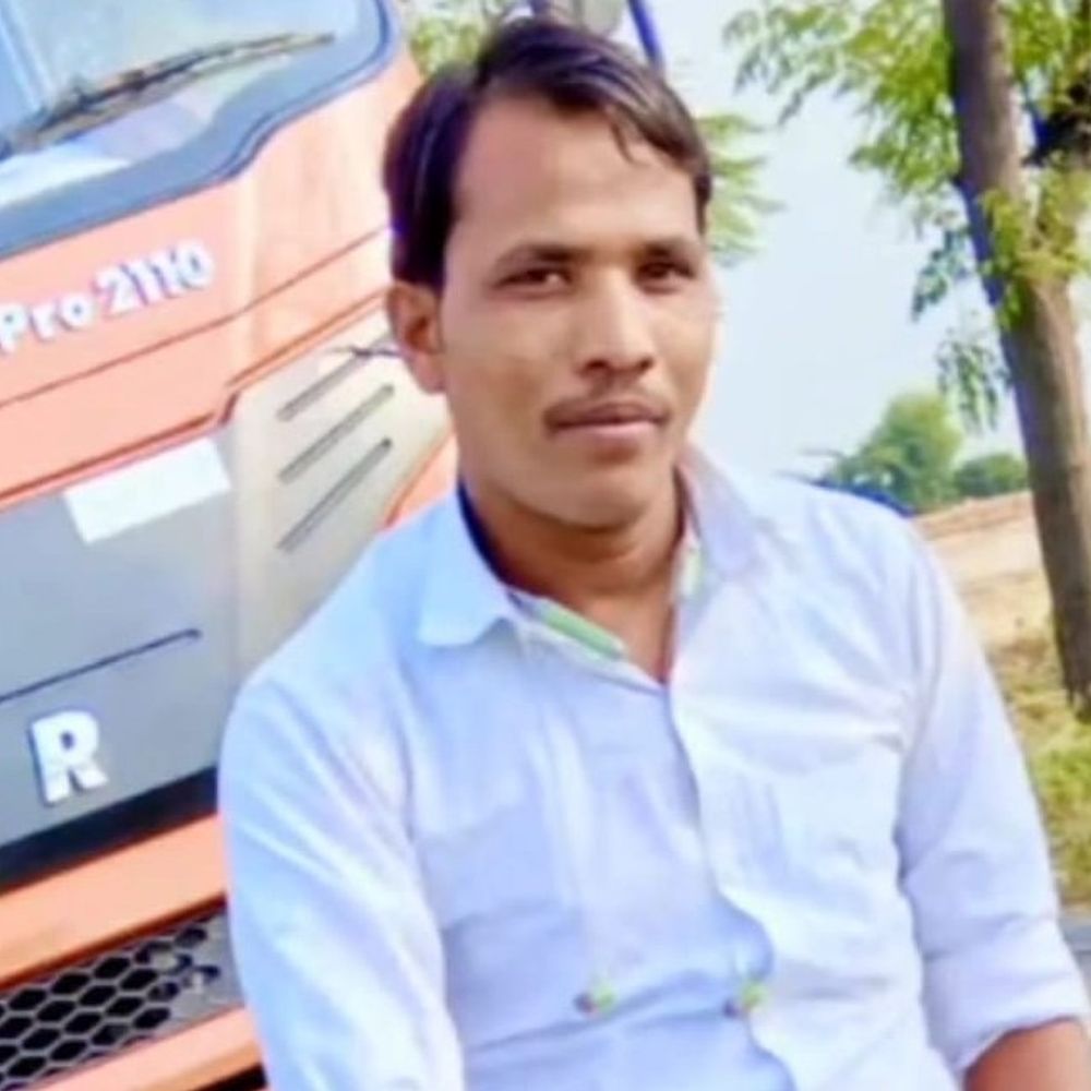 शादी से 12 दिन पहले ट्रक ड्राइवर की मौत:KMP एक्सप्रेसवे पर अचानक ब्रेक लगाने से भिड़े वाहन, 3 दिन बाद घर लौटना था