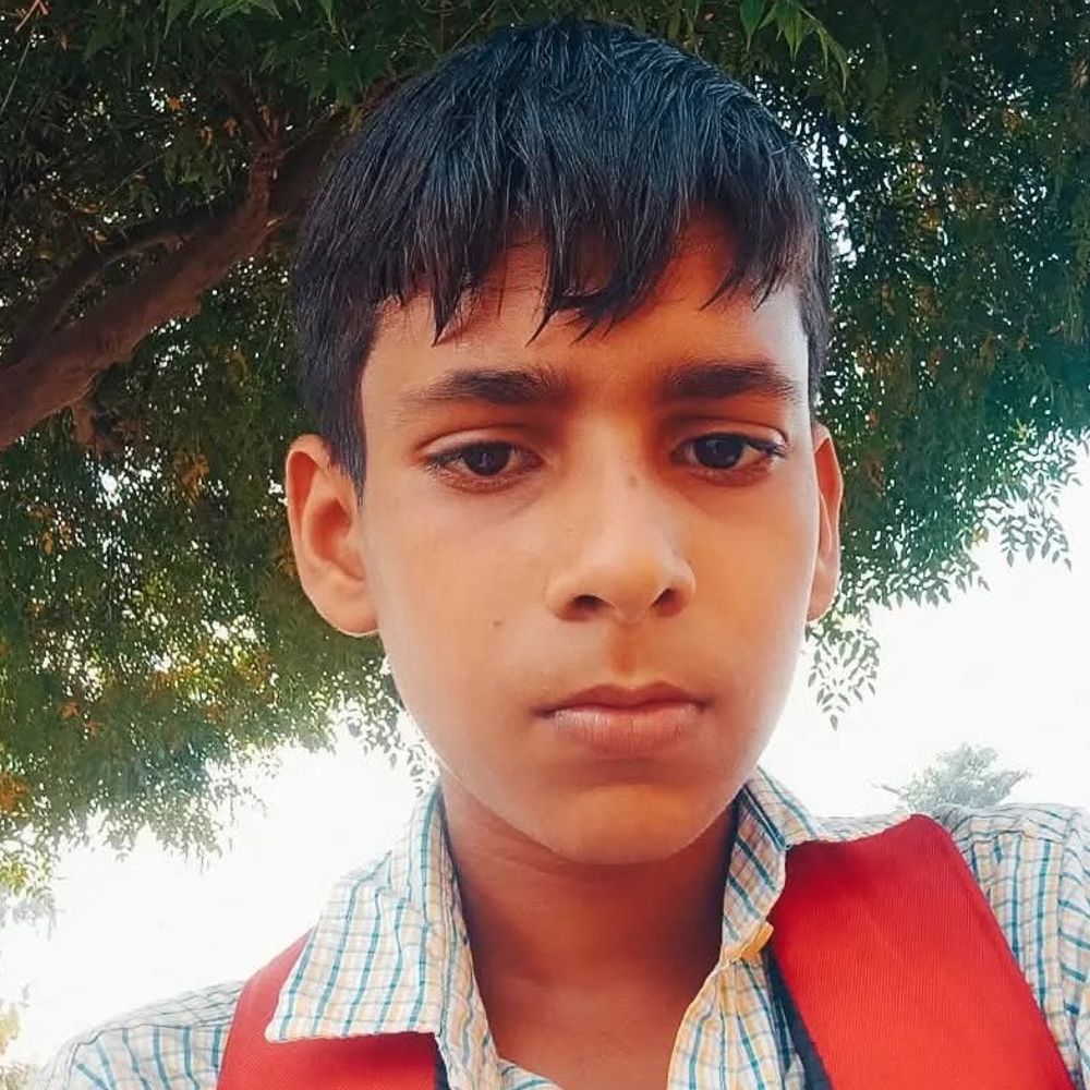 यमुनानगर में 10वीं के स्टूडेंट के सुसाइड पर सवाल:पिता बोले-आखिरी बार साइकिल पंक्चर की बात कही; स्कूल की खंडहर बिल्डिंग में मिला था शव