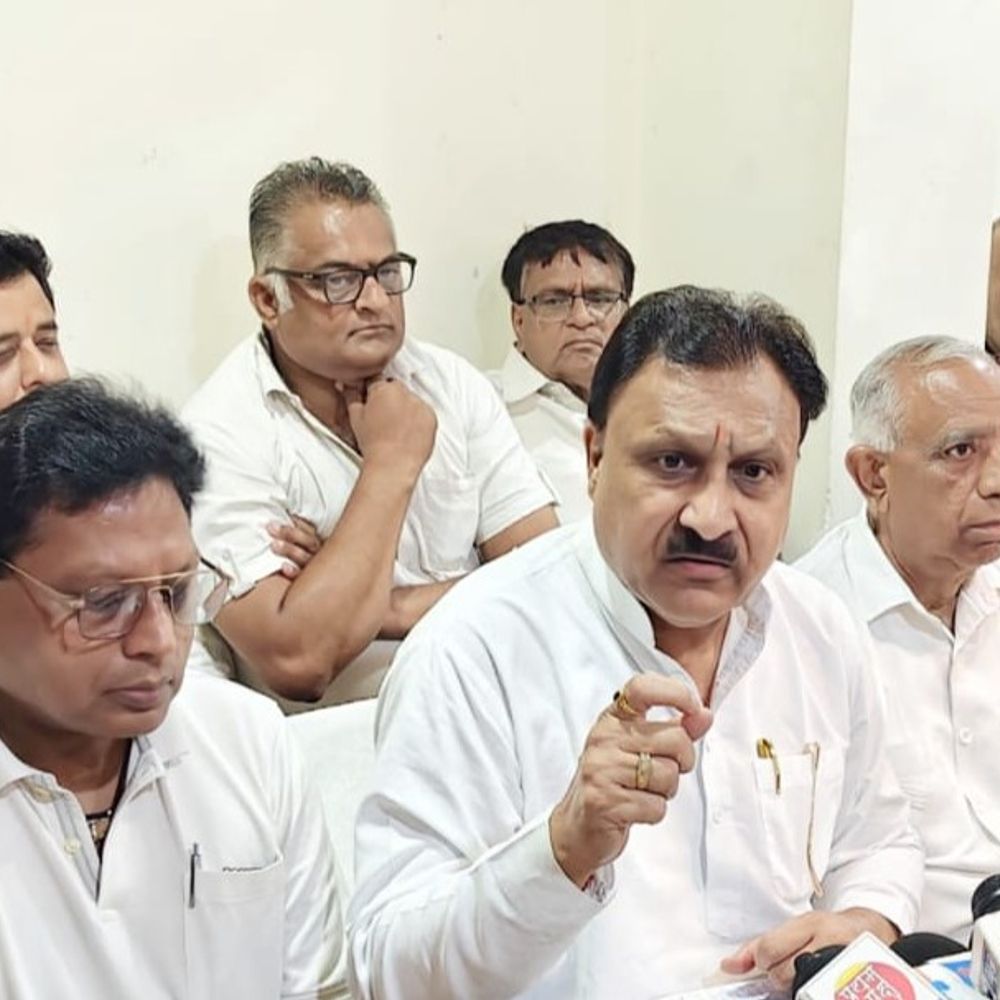 जीएसटी छापेमारी का डर दिखाकर व्यापारियों को दबाया: गर्ग:आरोप-अधिकारी निजी स्वार्थ के लिए पैसे ऐंठ रहे, भ्रष्टाचार पर नकेल कसे सरकार