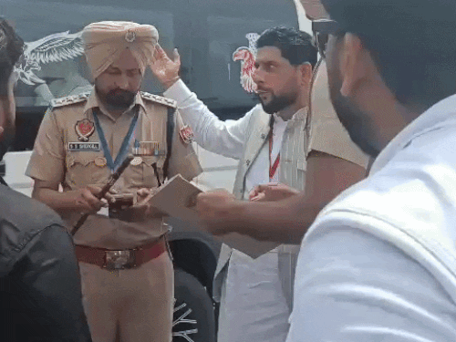 पीएम मोदी की रैली में डीएसपी से भिड़े शीतल अंगुराल:बीजेपी के वरिष्ठ नेताओं और वीआईपी के अपमान का लगाया गंभीर आरोप
